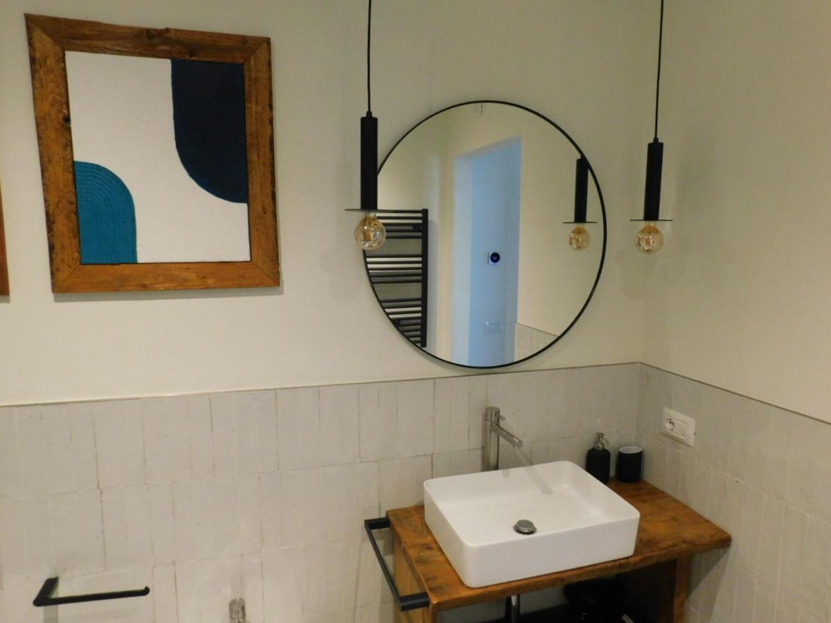 Piumaviola Beds & Apartments Парма Екстериор снимка